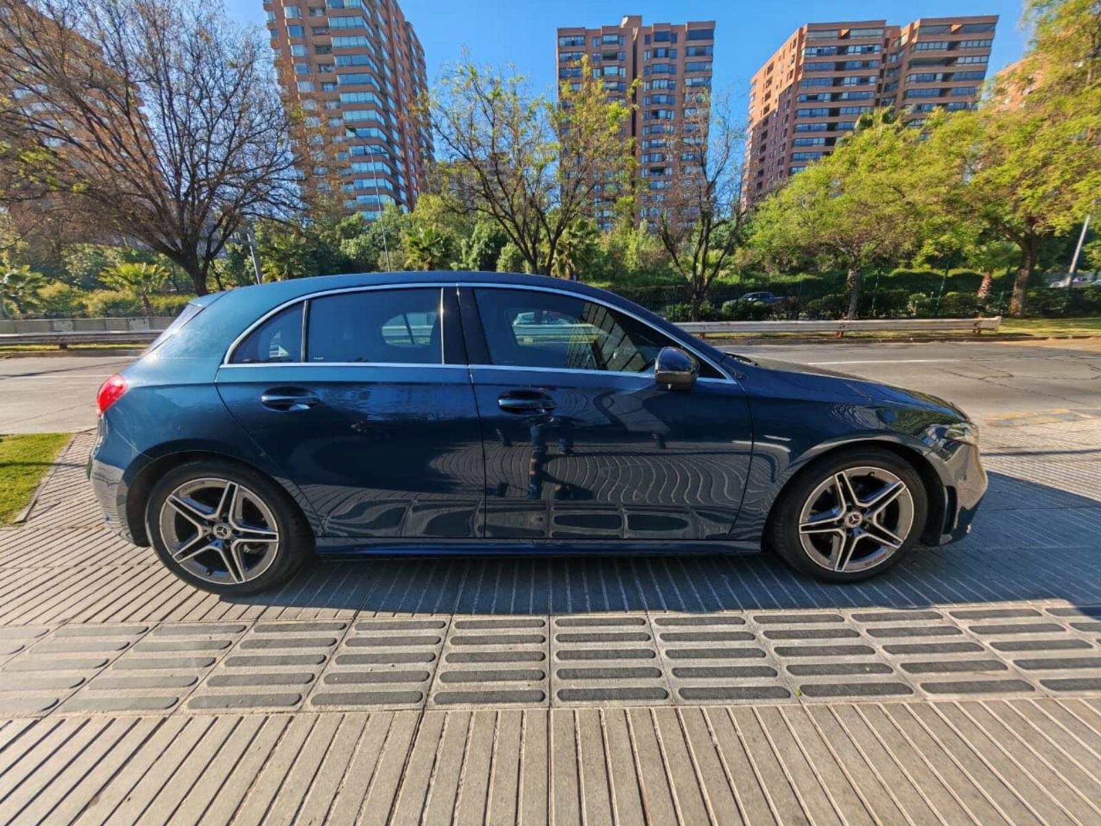 Mercedes-Benz A200 1.3 AMG LINE 2022 - Imagen 8 de 10