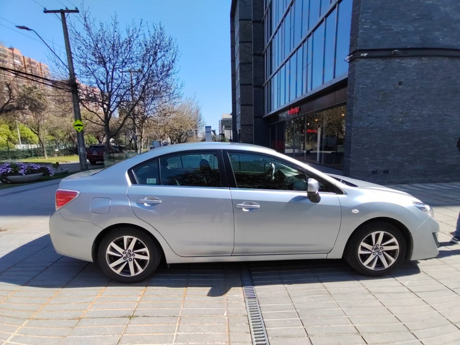 Subaru NEW IMPREZA 2.0I S AWD CVT AT 4P 2016 - Imagen 7 de 10