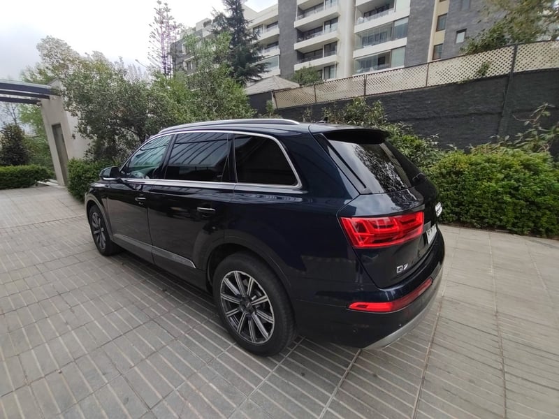 Audi Q7 3.0 TDI DESIGN DIESEL 4X4 TIPTRONIC AT 5P 2016 - Imagen 4 de 10