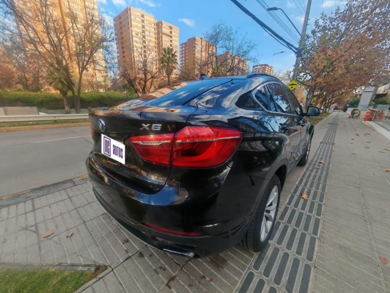 BMW X6 XDRIVE 35I 4X4 3.0 2019 - Foto 5 de 10