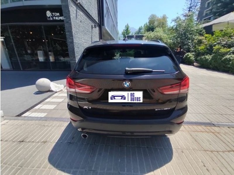 BMW X1 SDrive18d Luxury Night Edition 2020 - Imagen 8 de 10