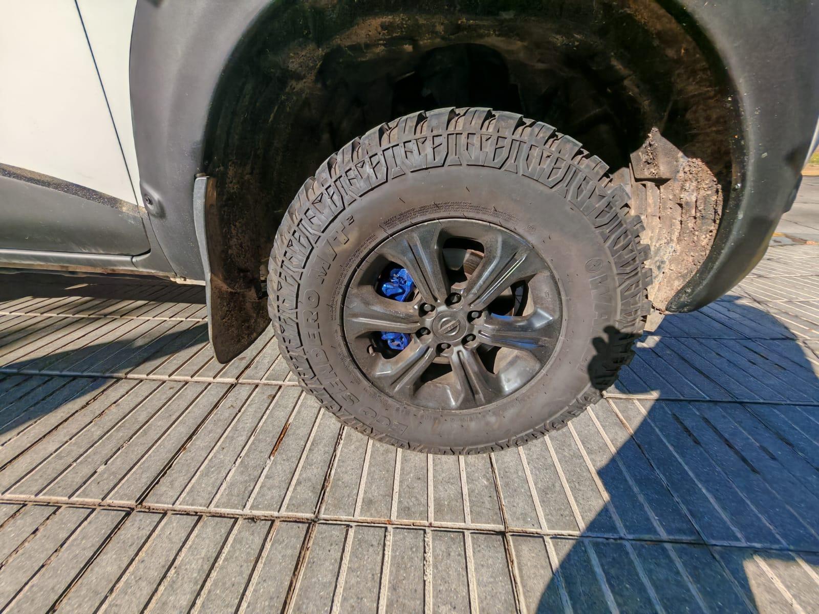 Nissan NP300 XE 4X4 2020 - Imagen 8 de 10
