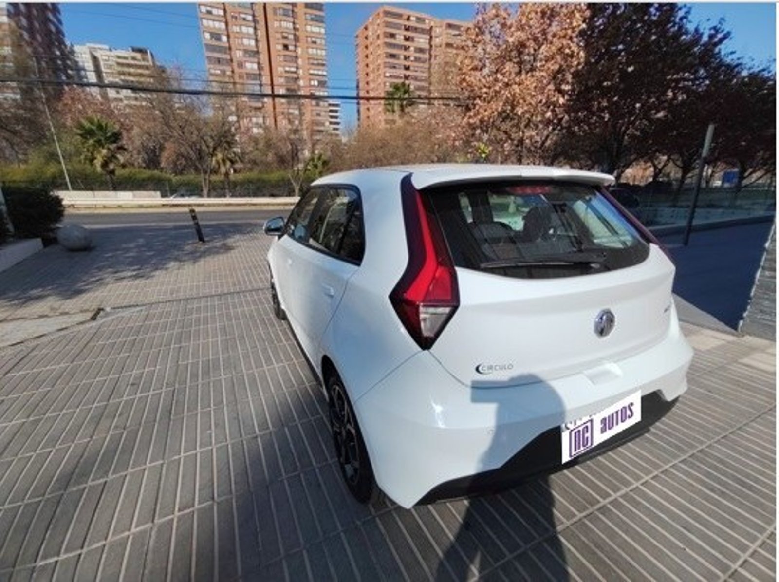 MG MG3 1.5 COMFORT 4X2 HB AT 5P 2023 - Imagen 4 de 10