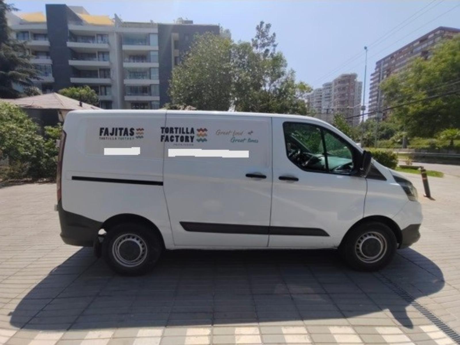Ford TRANSIT Custom 2.2 TD 2021 - Foto 2 de 10