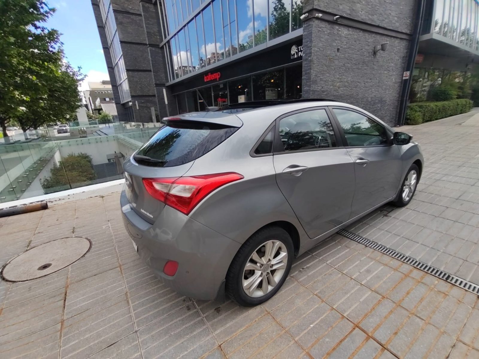 Hyundai I30 1.6 GLS 4X2 GD SUNROOF 6MT 5P 2015 - Foto 3 de 10