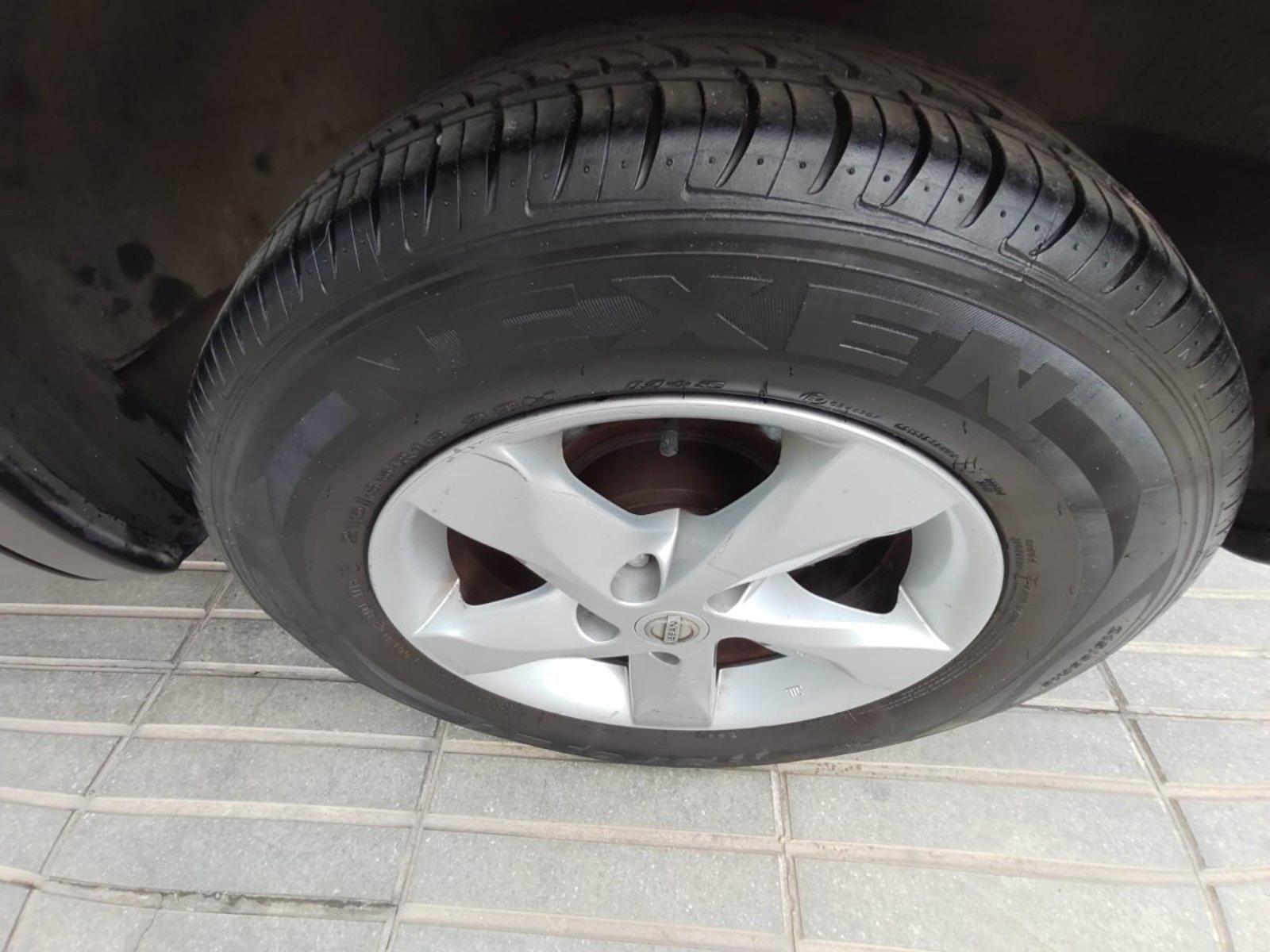 Nissan QASHQAI 1.6 4X2 MT 5P 2011 - Imagen 9 de 10