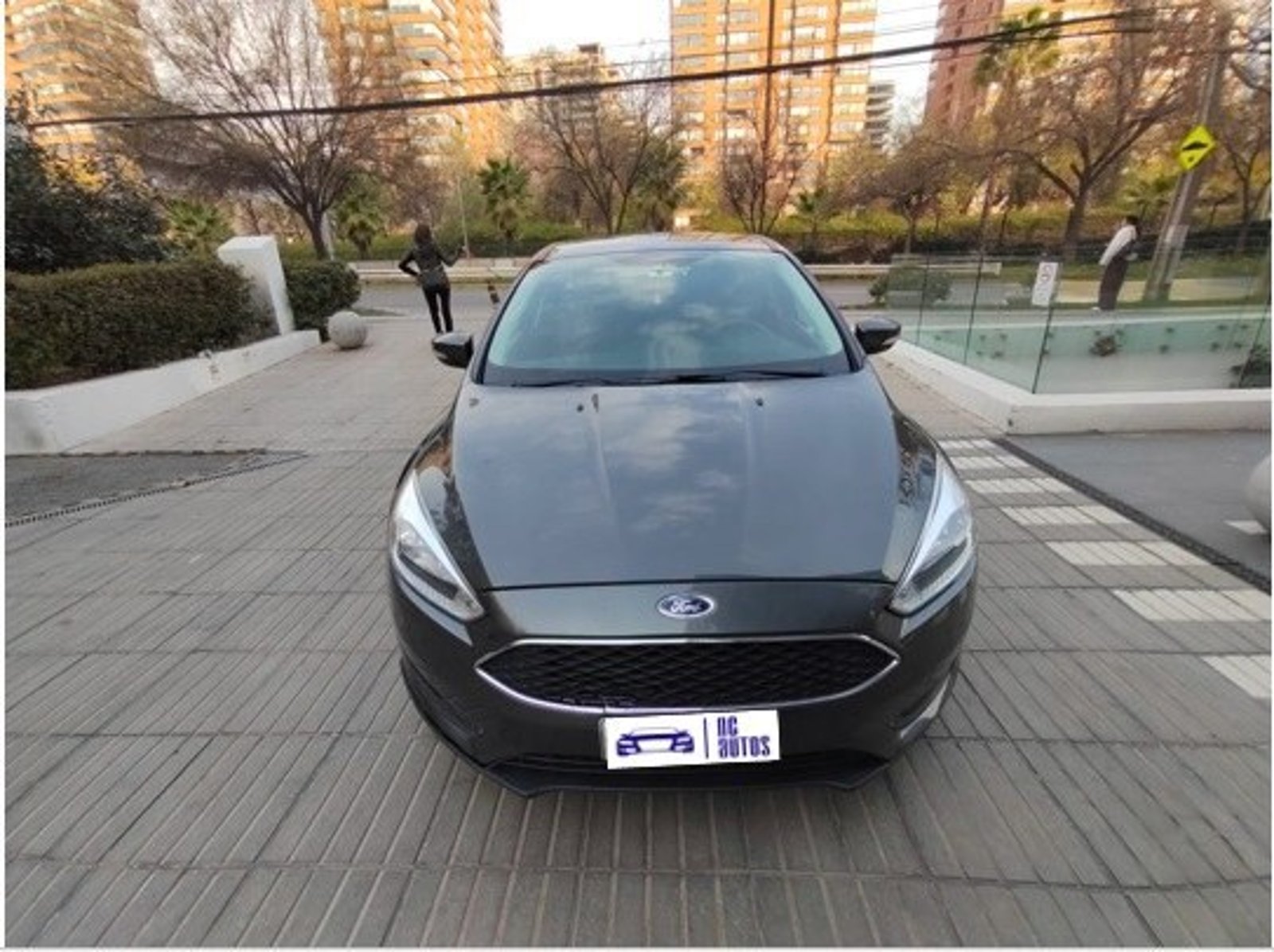 Ford FOCUS 2.0 SE 4X2 HB AT 5P 2018 - Imagen 5 de 10