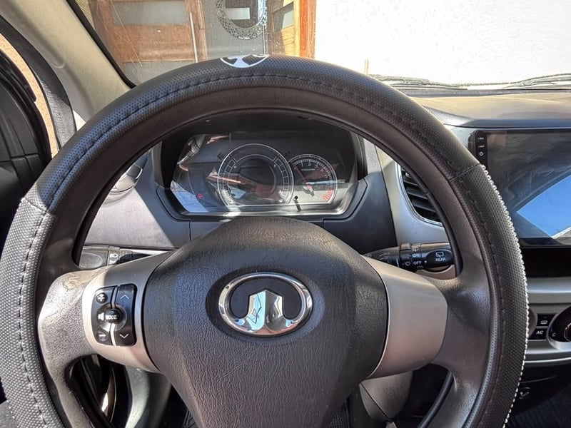 Great Wall M4 1.5 LE 4X2 MT 5P. 2014 - Imagen 9 de 10