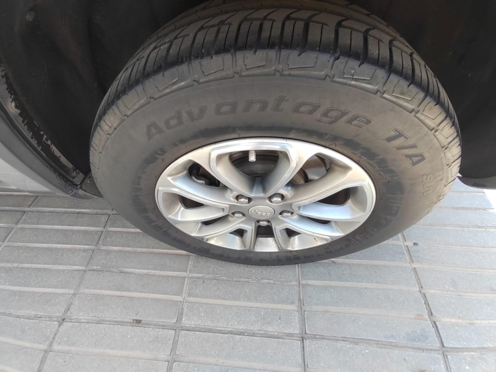 Jeep GRAND CHEROKEE LIMITED 3.6 AUTO 2014 - Imagen 9 de 10