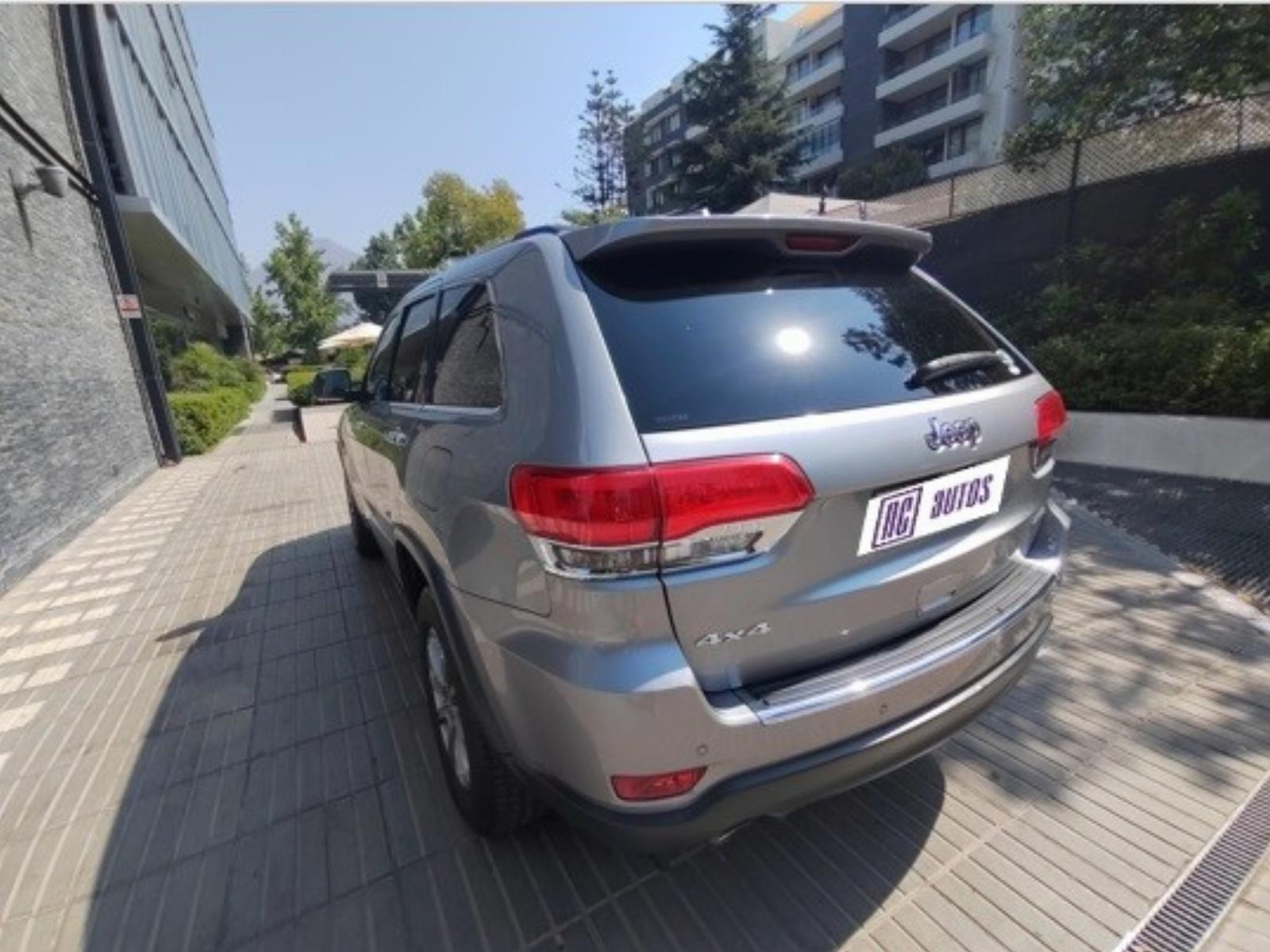 Jeep GRAND CHEROKEE LIMITED 3.6 AUTO 2014 - Foto 4 de 10