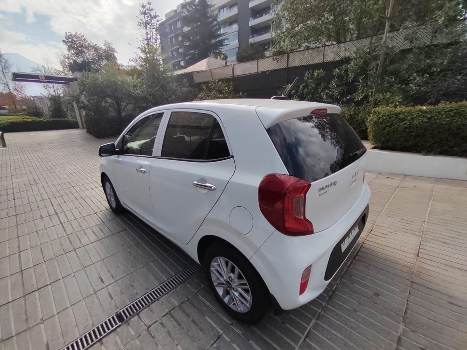 Kia MORNING 1.2 EX FULL (SRF) 2024 - Imagen 4 de 10