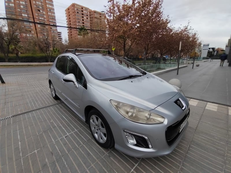 Peugeot 308 1.6 SPORTIUM HDI DIESEL 4X2 MT 5P 2014