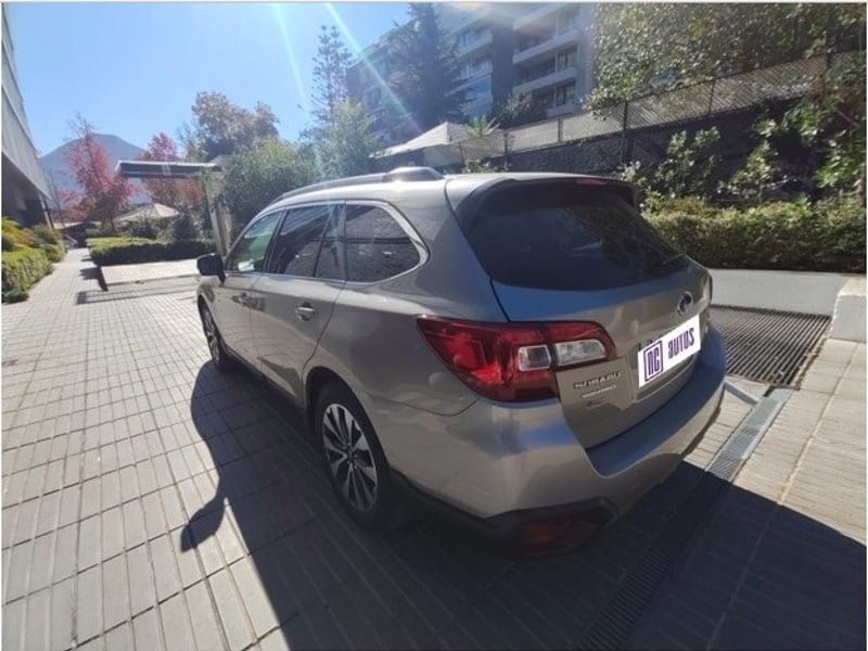Subaru OUTBACK 2.0D CVT Auto Limited AWD 2017 - Imagen 6 de 10