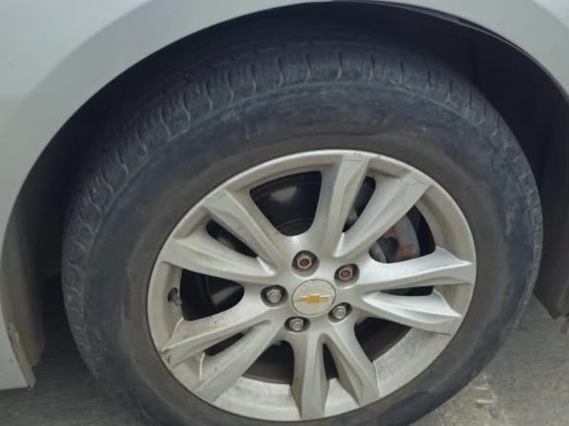 Chevrolet CRUZE 1.8 LS FULL 4X2 AT 5P 2015 - Imagen 7 de 10