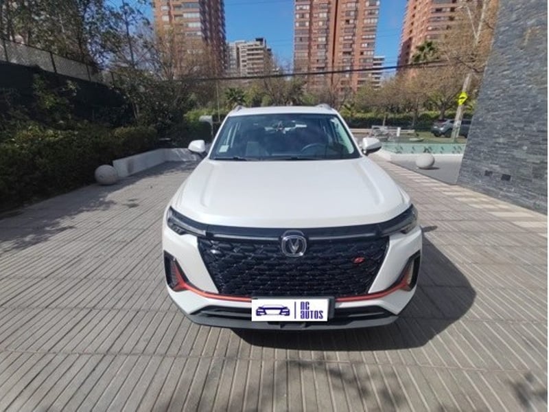 Changan CS35 1.4T ELITE 4X2 AT 5P 2023 - Imagen 6 de 10