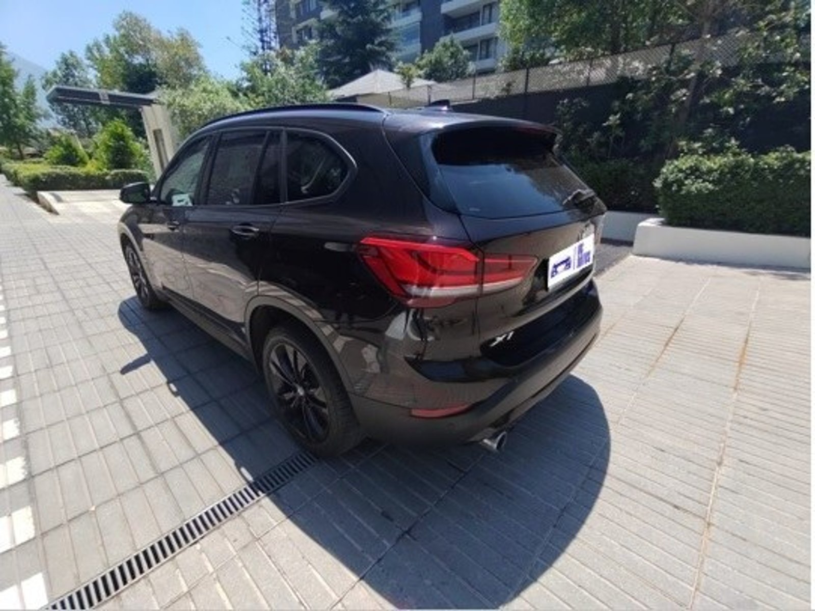 BMW X1 SDrive18d Luxury Night Edition 2020 - Foto 4 de 10