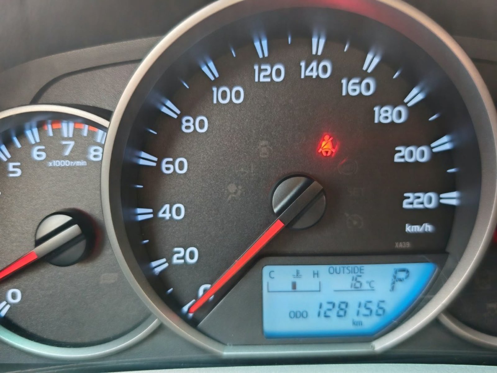 Toyota RAV 4 2.0 ADVENTURE 4X2 LUJO AT 5P 2019 - Imagen 9 de 10