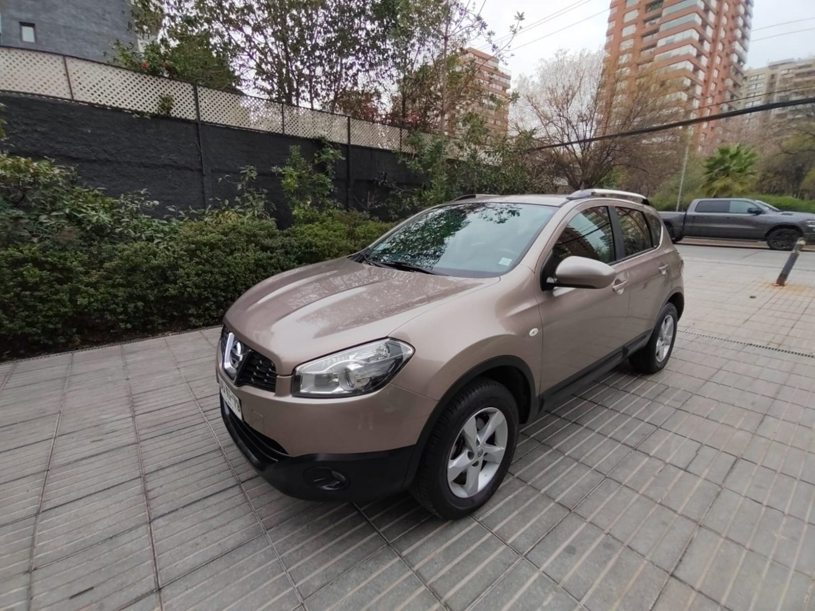 Nissan QASHQAI 1.6 4X2 MT 5P 2011 - Foto 2 de 10