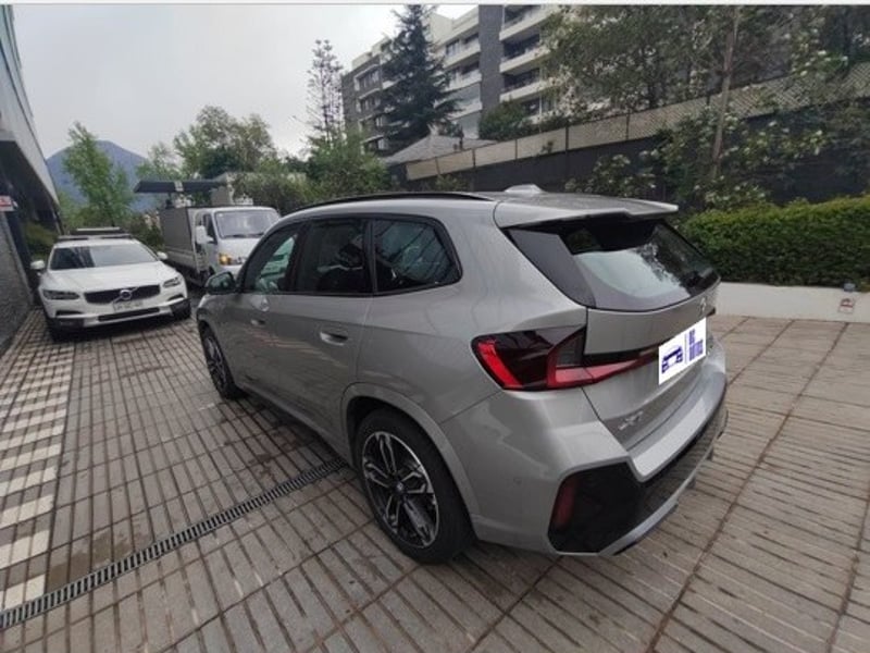 BMW X1 1.5T 25E M SPORT HIBRIDO XDRIVE 4X4 AT 5P 2025 - Imagen 4 de 10