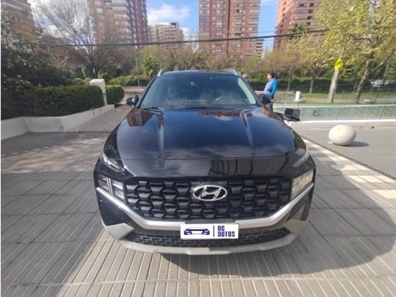 Hyundai SANTA FE 2.5 VALUE FL 4X2 AT 5P 2022 - Imagen 4 de 9