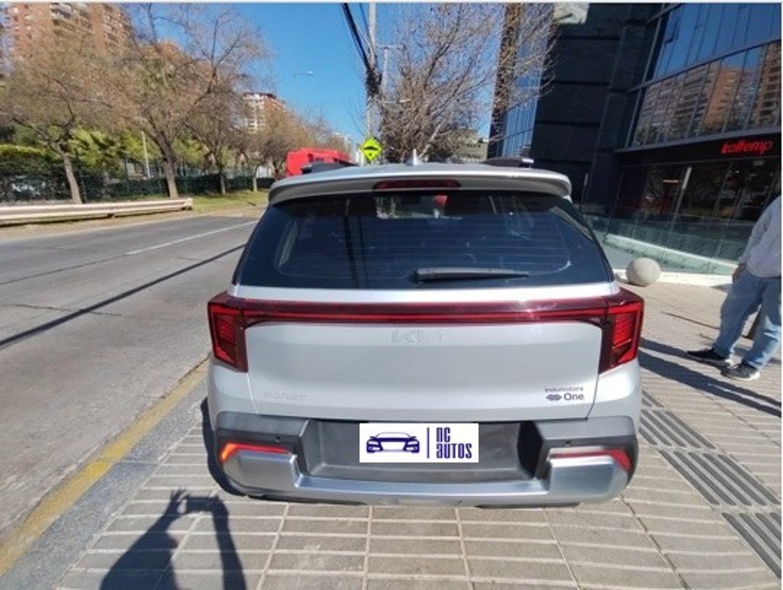 Kia SONET 1.5 EX 4X2 IVT AT 5P 2025 - Imagen 8 de 10