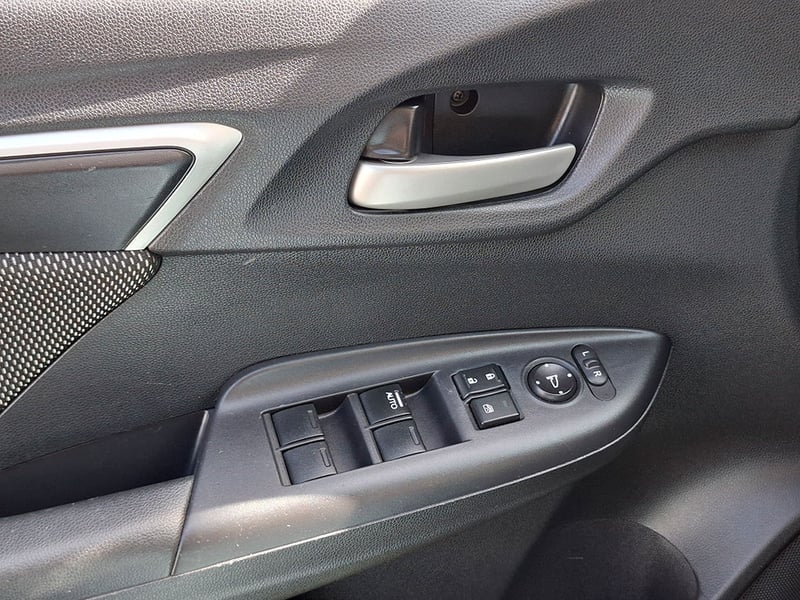 Honda WR V LX 1.5 2021 - Imagen 17 de 19