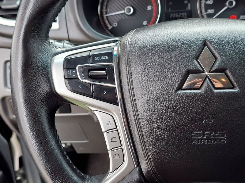 Mitsubishi L200 DAKAR MT 2018 - Imagen 11 de 20