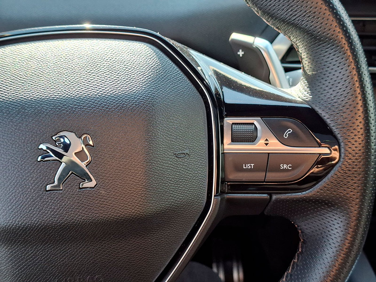 Peugeot 3008 2022 - Imagen 18 de 20