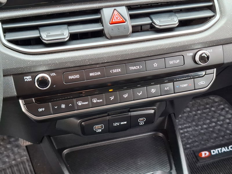 Kia K3 CROSS EX 1.4 2025 - Imagen 16 de 20