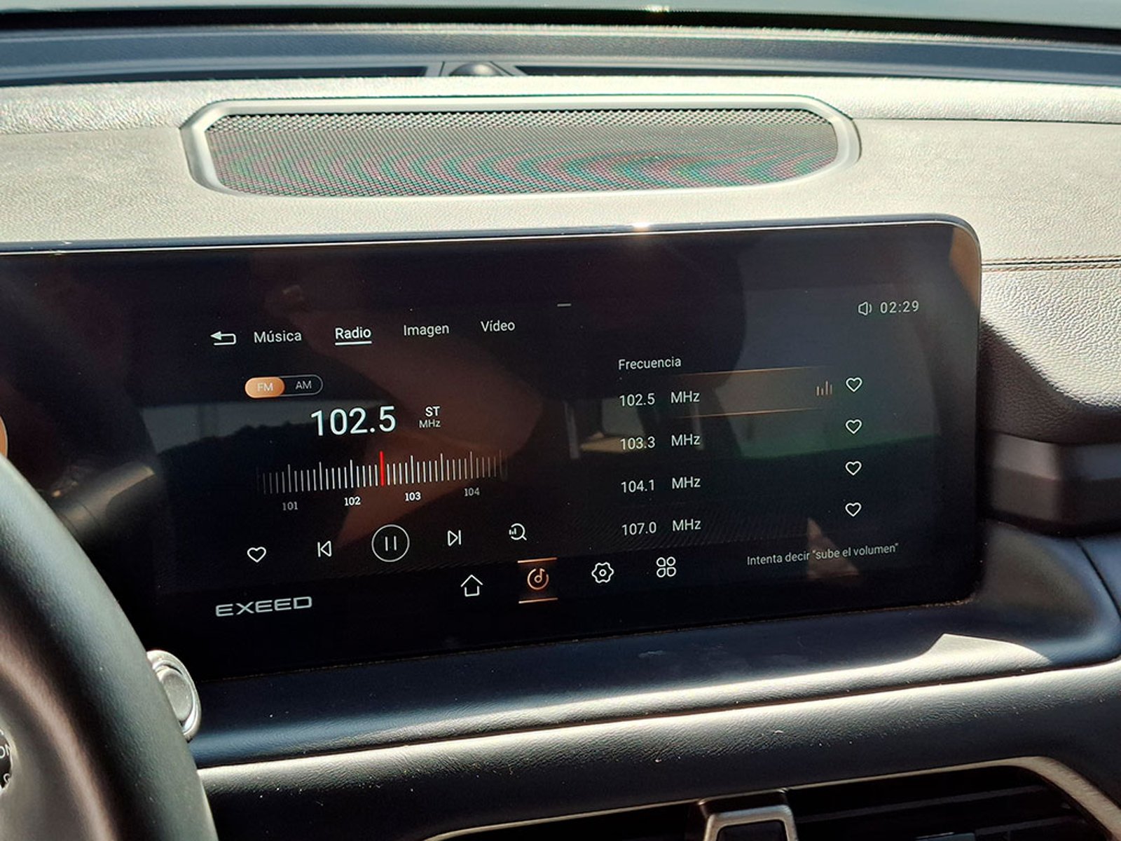 Exeed TXL 2.0T DCT UNLIMITED AWD 2022 - Imagen 14 de 20