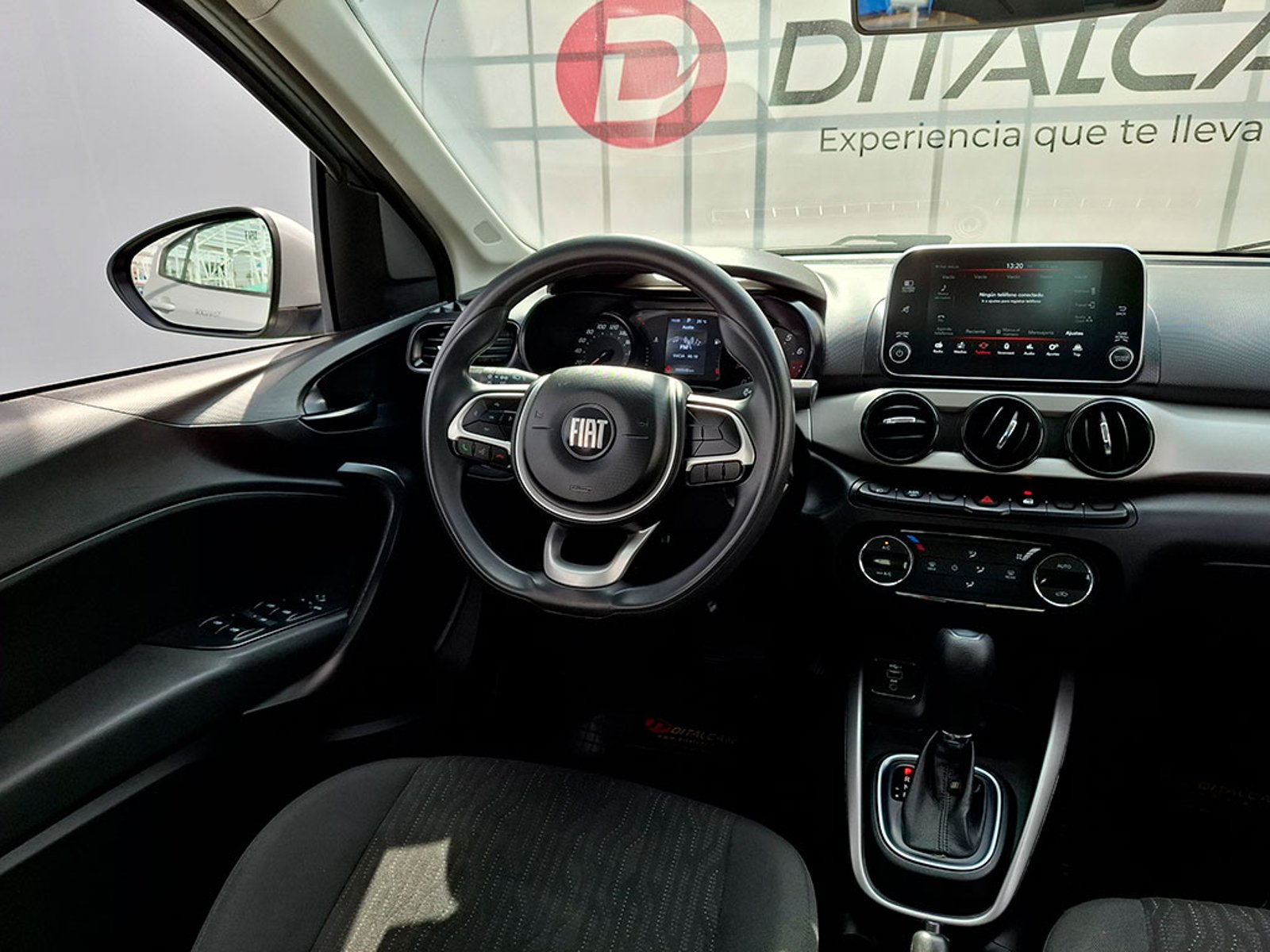 Fiat CRONOS DRIVE 1.8 BZ AT 2022 - Imagen 16 de 20
