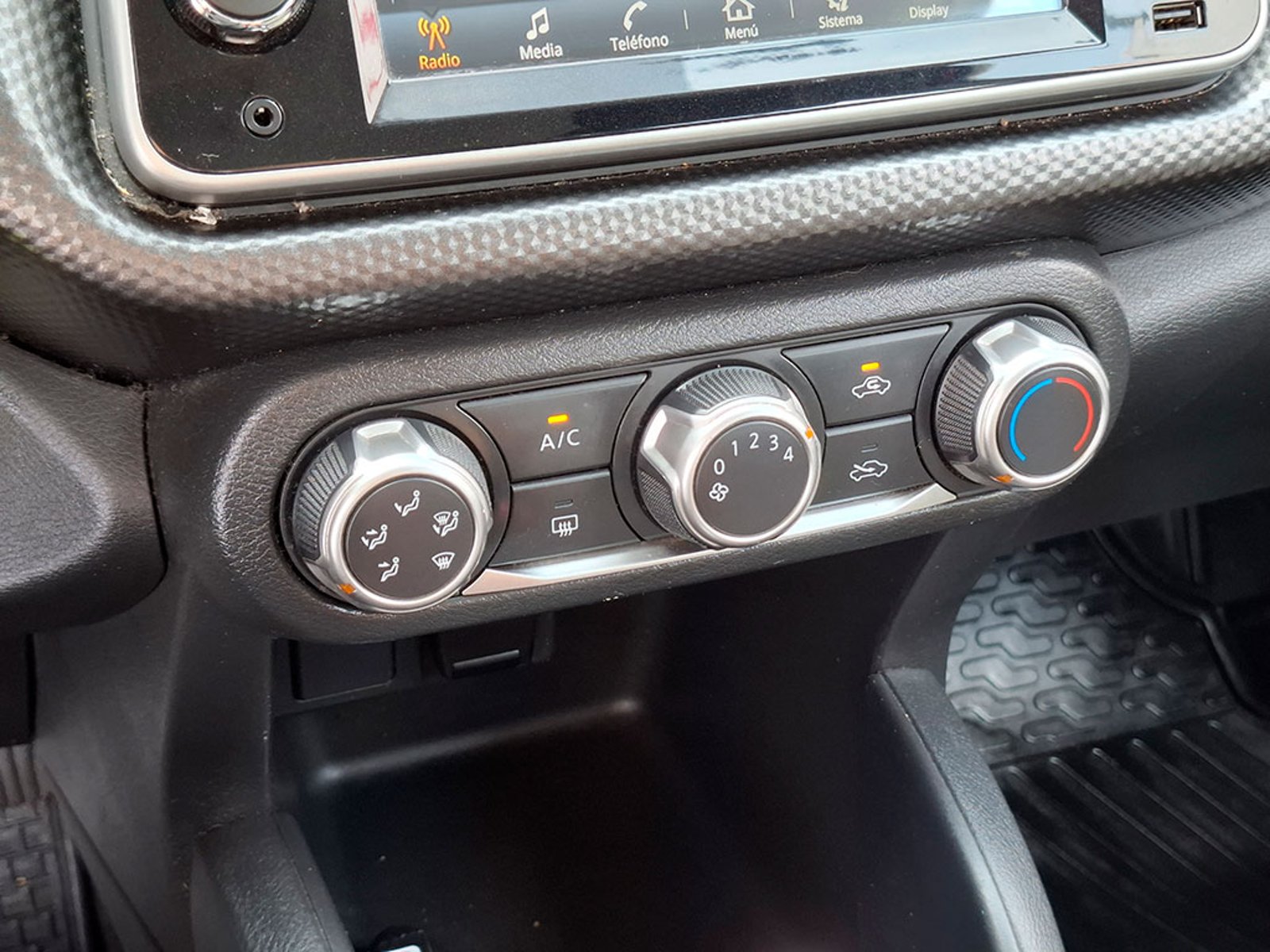 Nissan KICKS 2018 - Imagen 9 de 20