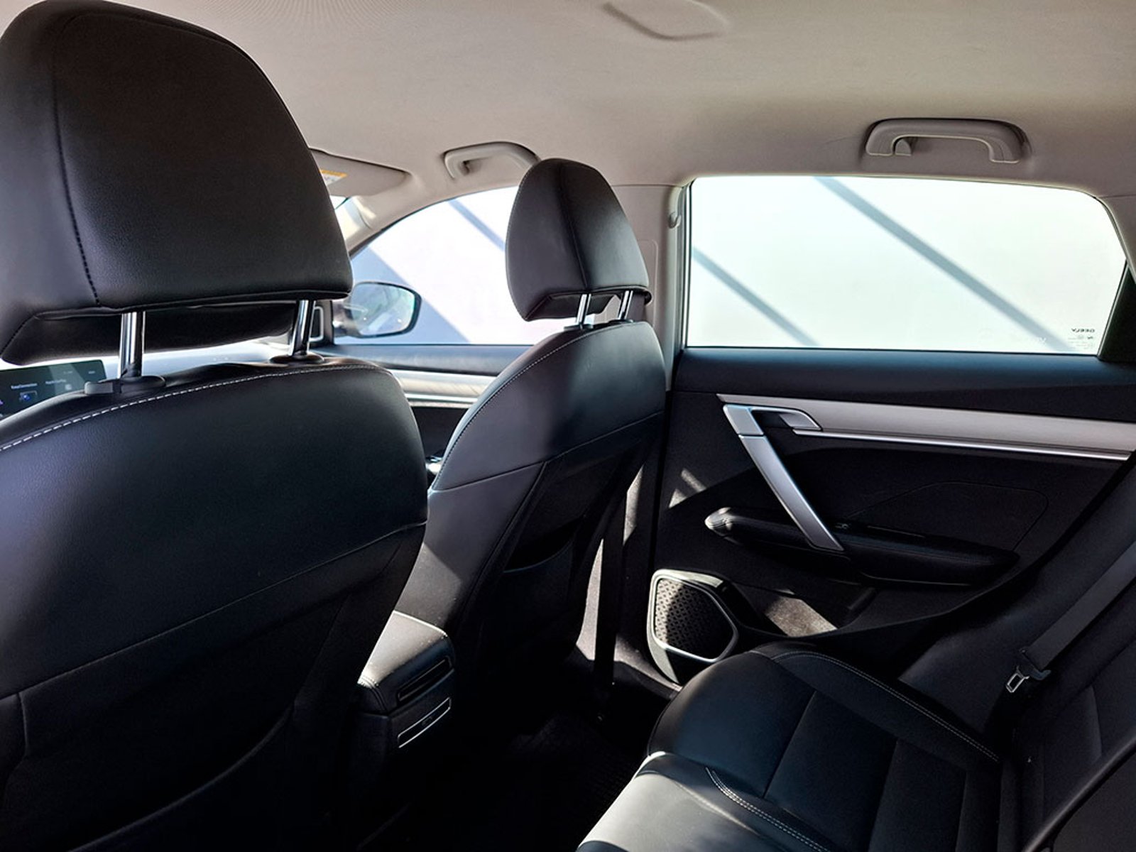 GEELY COOLRAY LITE PRIME 2025 - Imagen 15 de 20