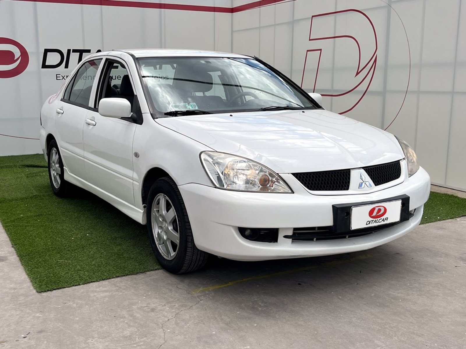 Mitsubishi LANCER 1.6 GLX 2010 - Foto 3 de 20