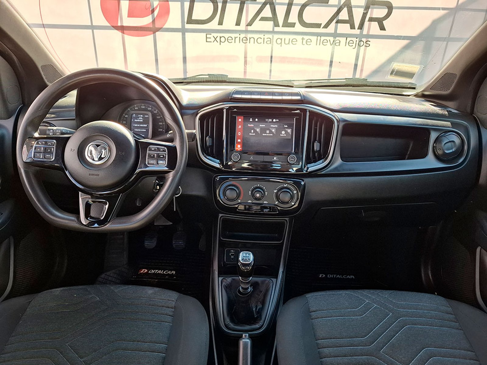 RAM NEW 700 BIGHORN CD 1.4 2023 - Imagen 18 de 20