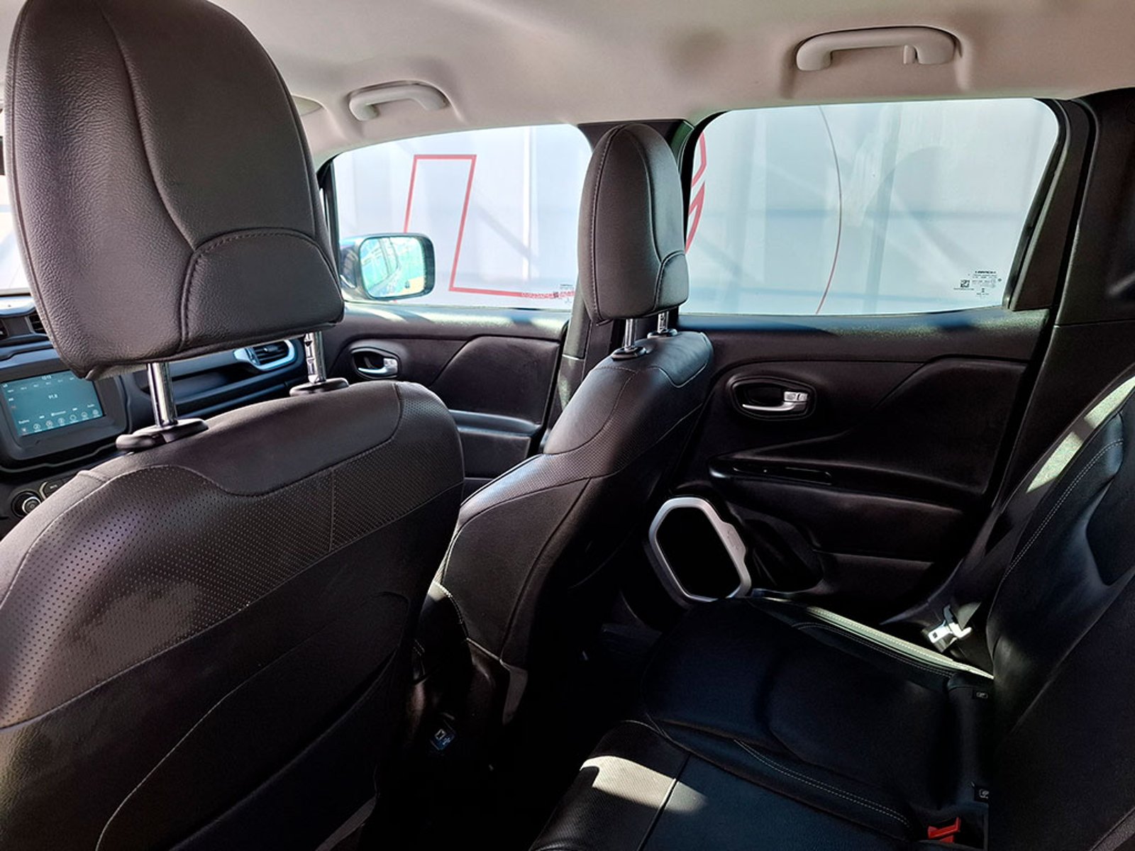 Jeep RENEGADE LONGITUDE 4×2 AT 2021 - Imagen 17 de 20