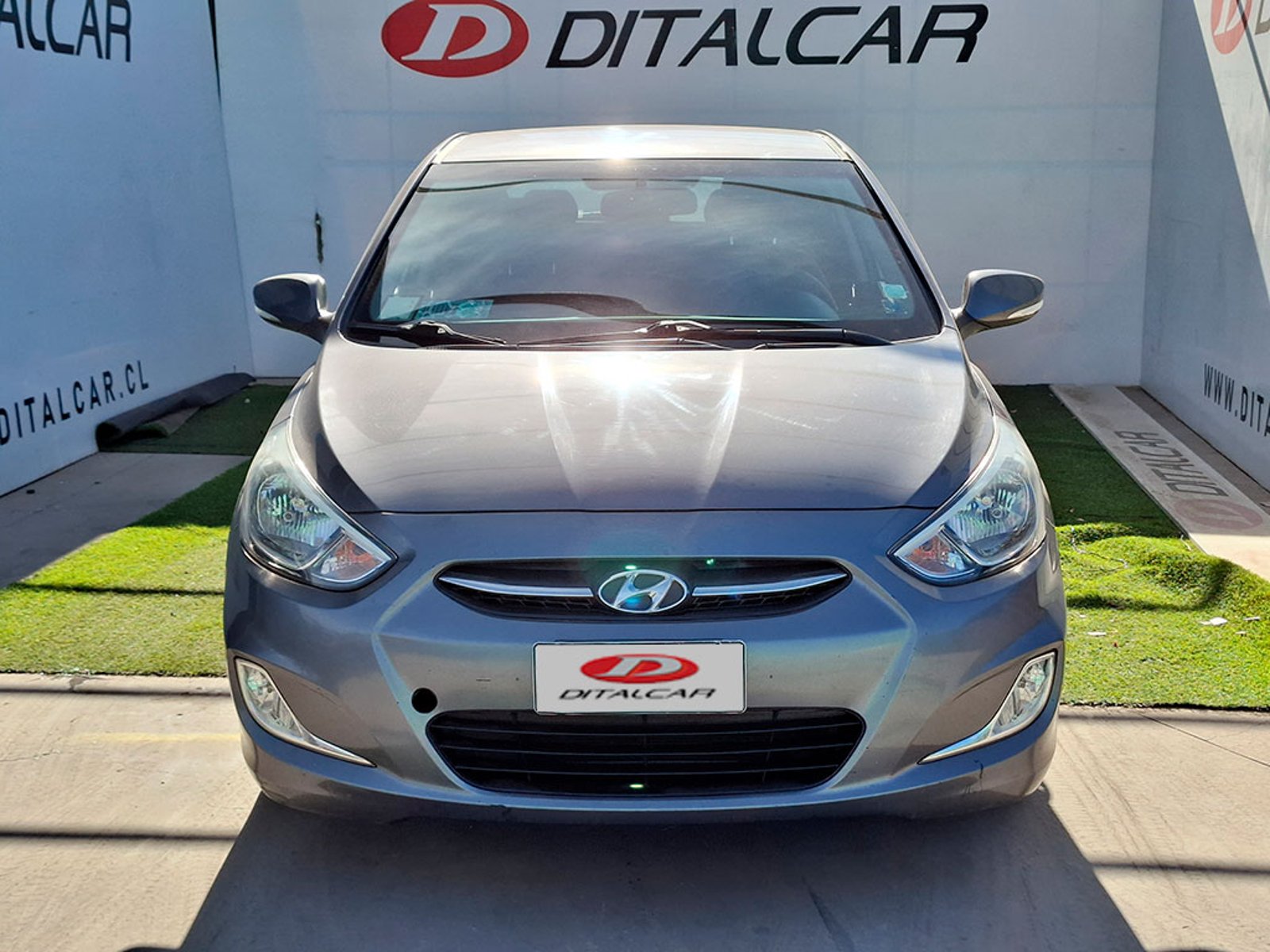 HYUNDAI ACCENT RB HB GLS 1.6 2015 - Foto 3 de 20