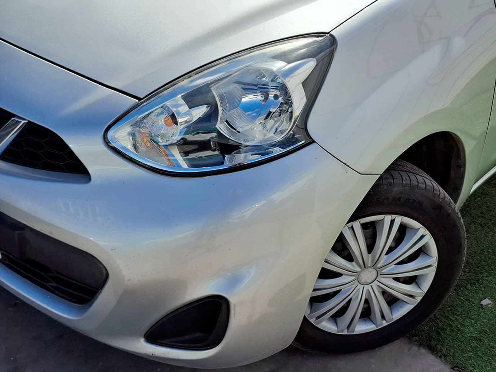 Nissan MARCH SPORT 1.6 2018 - Imagen 7 de 19