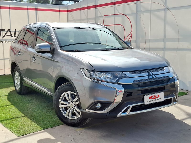 Mitsubishi OUTLANDER 2.0 2021 - Imagen 3 de 20