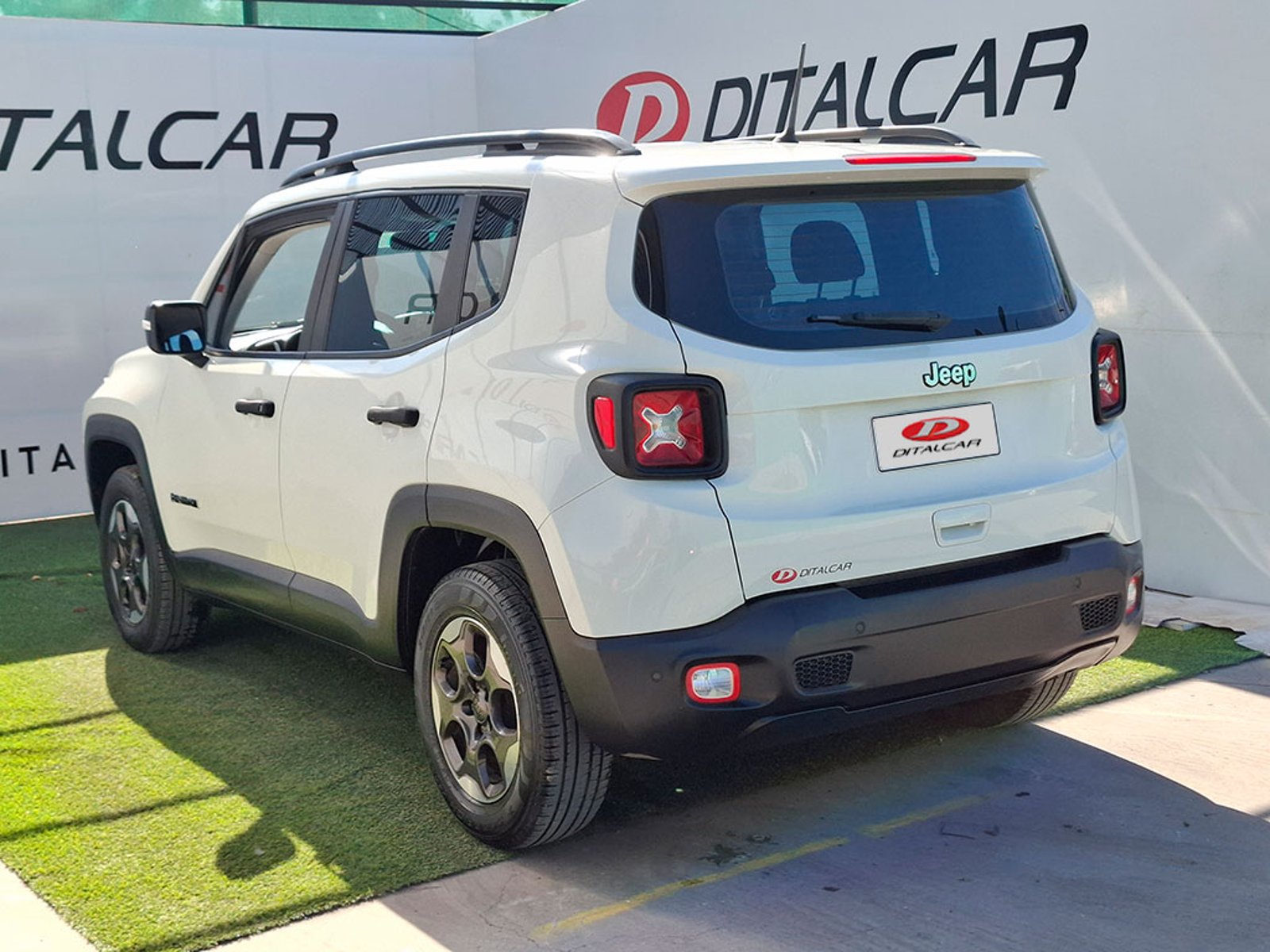 Jeep RENEGADE SPORT 4X2 MT 2021 - Foto 4 de 20