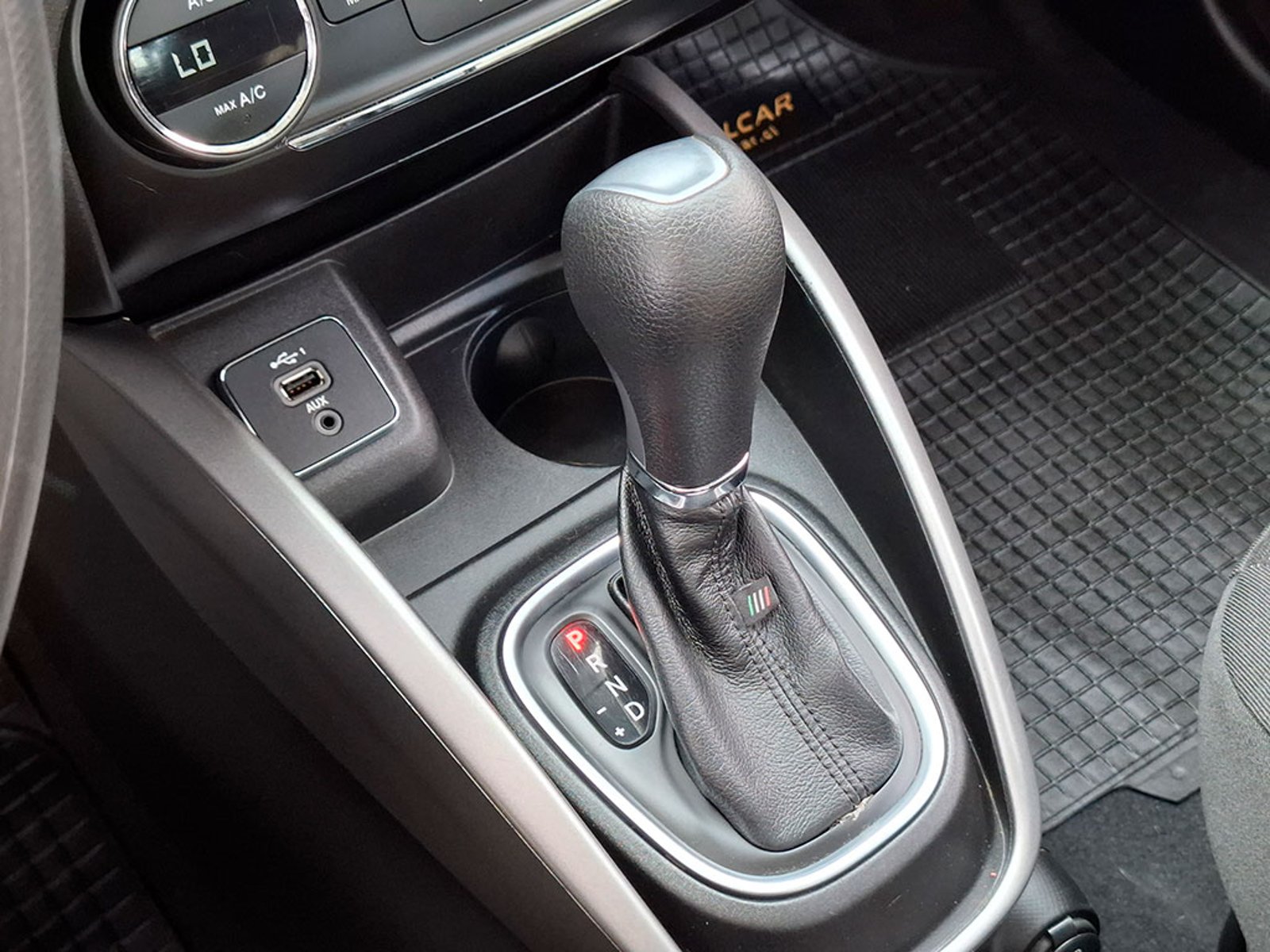 Fiat CRONOS DRIVE 1.8 BZ AT 2022 - Imagen 11 de 20