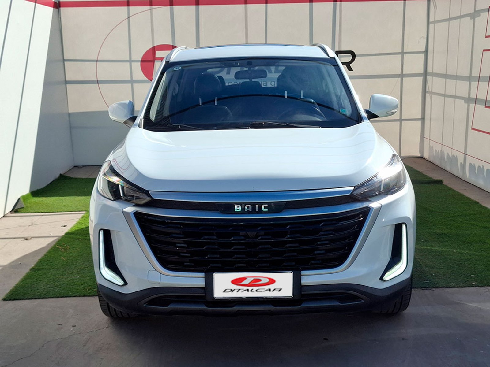 BAIC X35 1.5 2023 - Foto 2 de 20