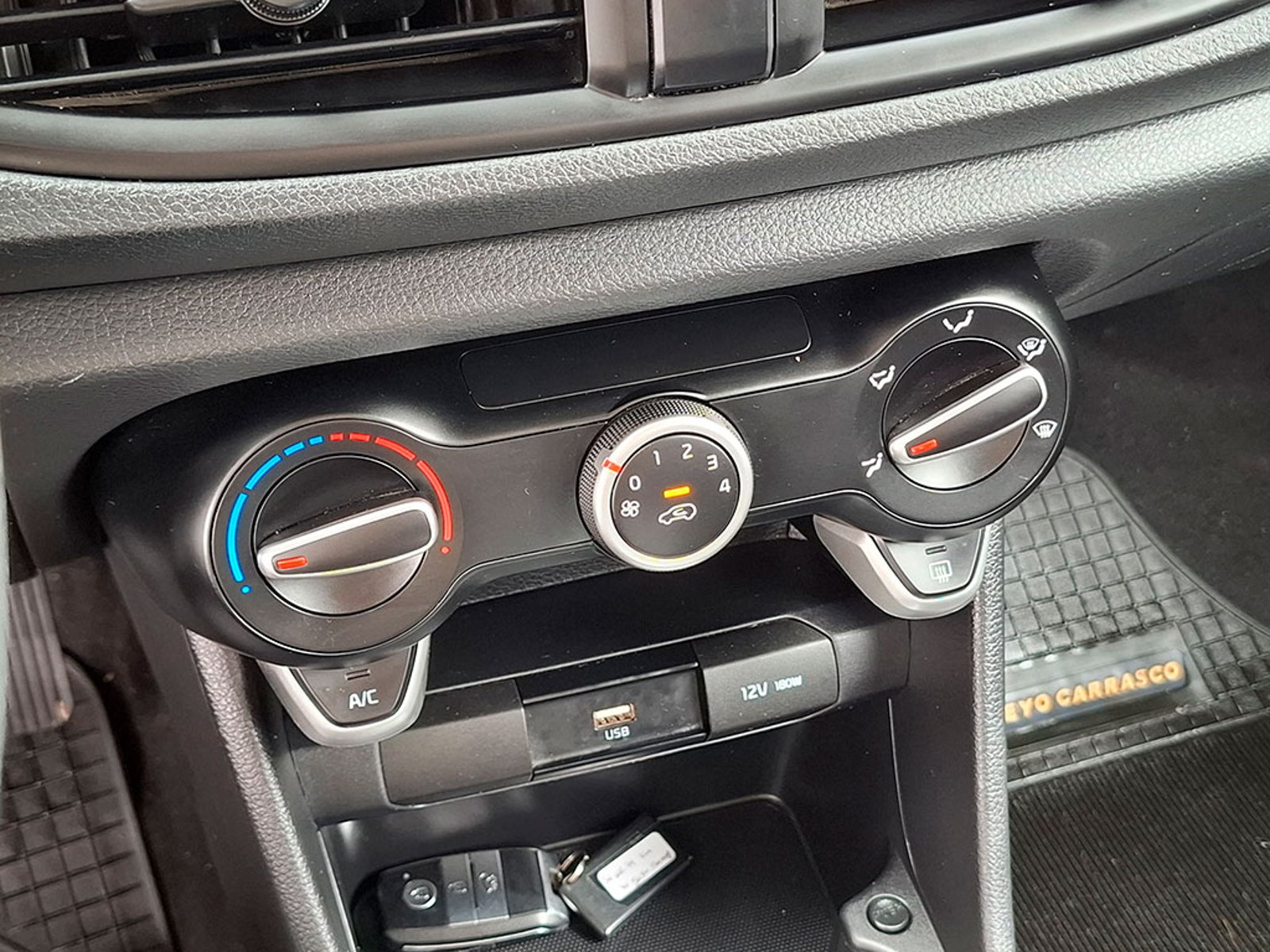 Kia MORNING 2023 - Imagen 15 de 20