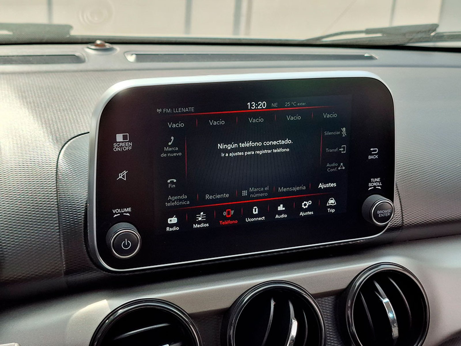 Fiat CRONOS DRIVE 1.8 BZ AT 2022 - Imagen 20 de 20
