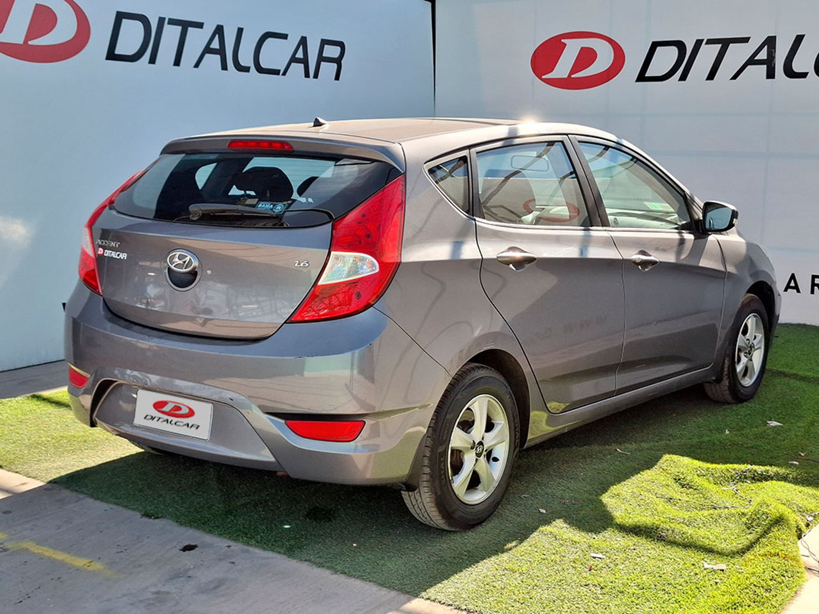 HYUNDAI ACCENT RB HB GLS 1.6 2015 - Imagen 6 de 20