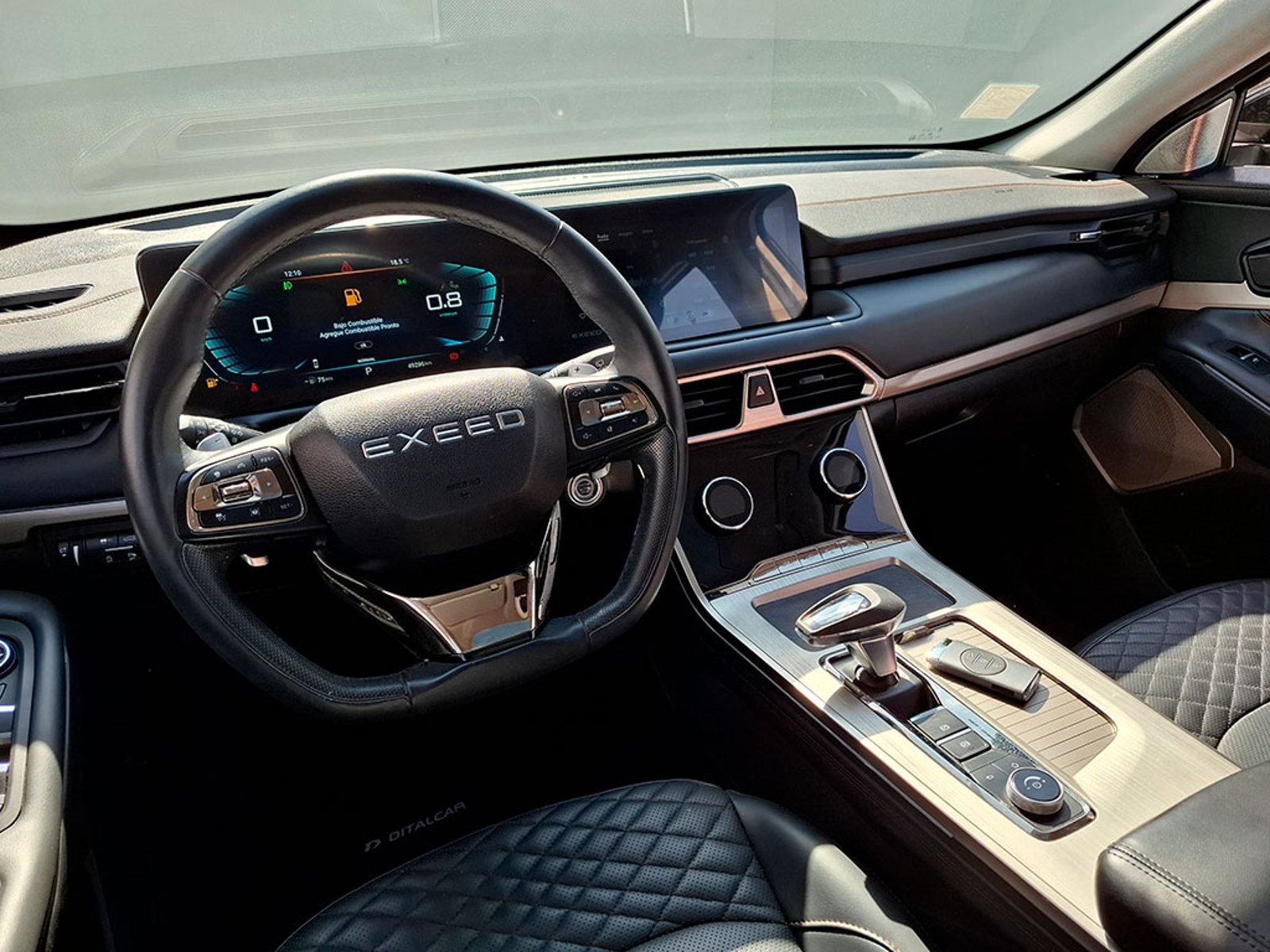 Exeed TXL 2.0T DCT UNLIMITED AWD 2023 - Imagen 10 de 20