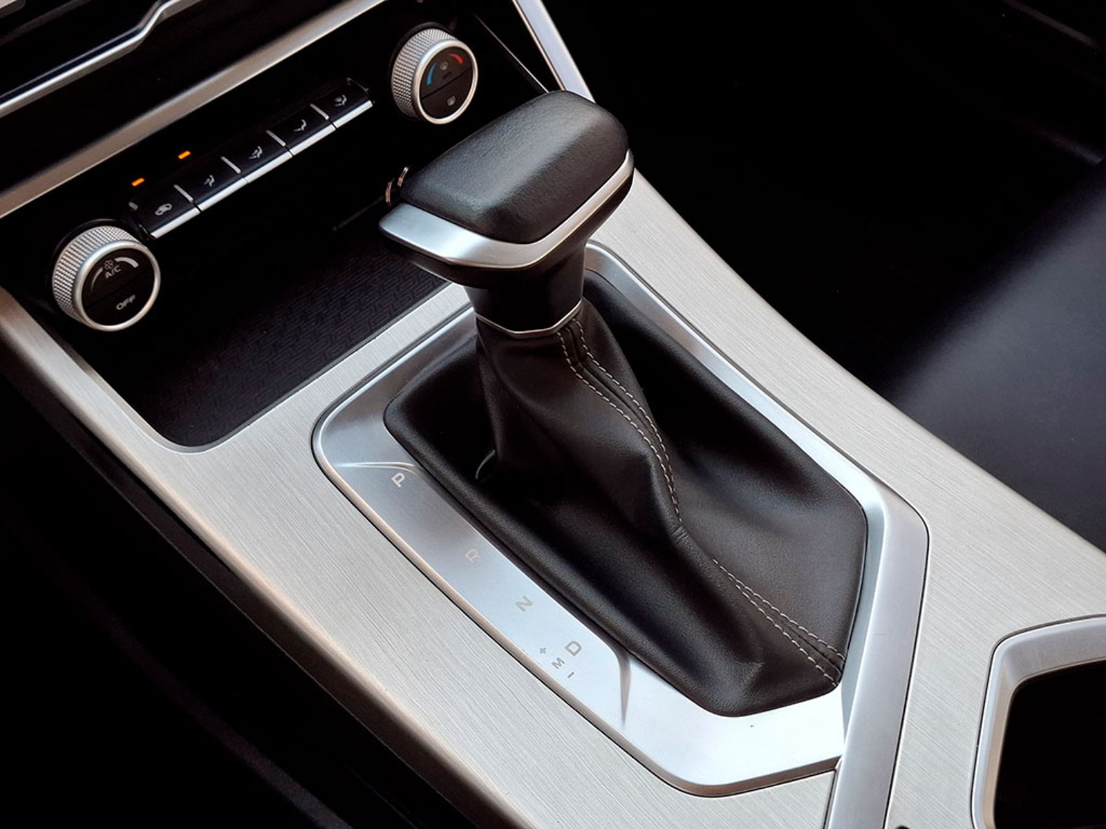 GEELY COOLRAY LITE PRIME 2025 - Imagen 19 de 20