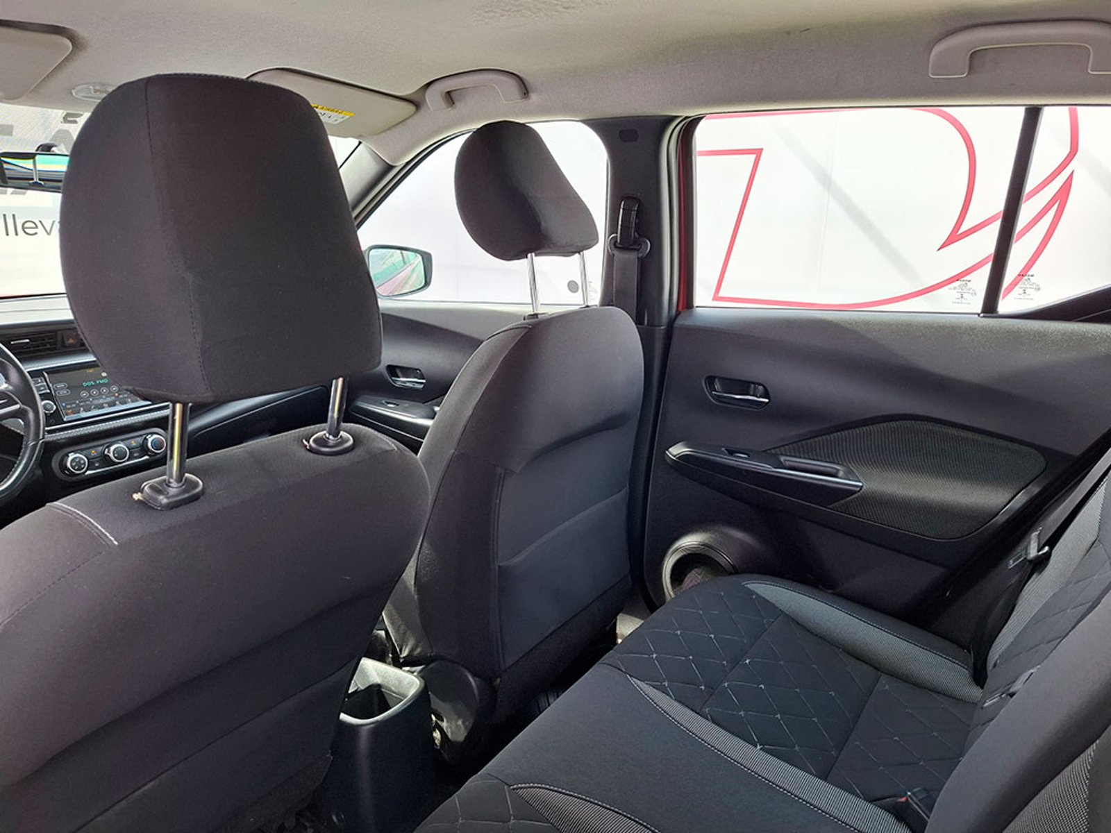 Nissan KICKS 2018 - Imagen 15 de 20