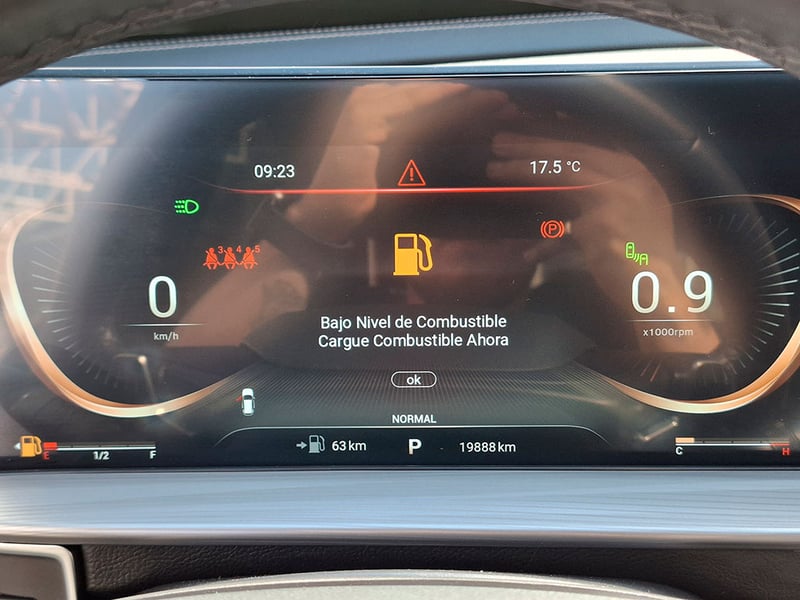 Exeed LX 1.5T CVT UNLIMITED 2023 - Imagen 13 de 20