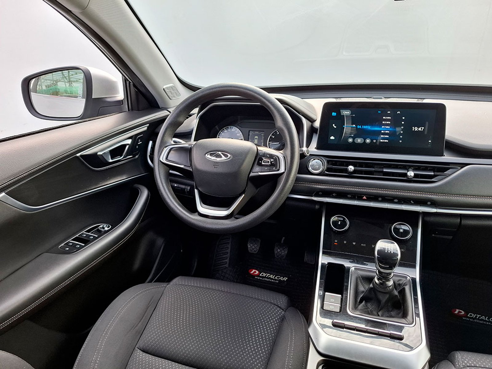 CHERY TIGGO 8 1.5 2021 - Foto 5 de 20